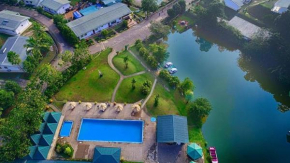 Laya Leisure